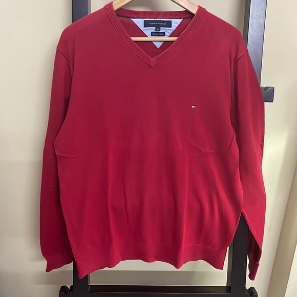 Tommy Hilfiger Red full sleeve pullover - Picture 3 of 11